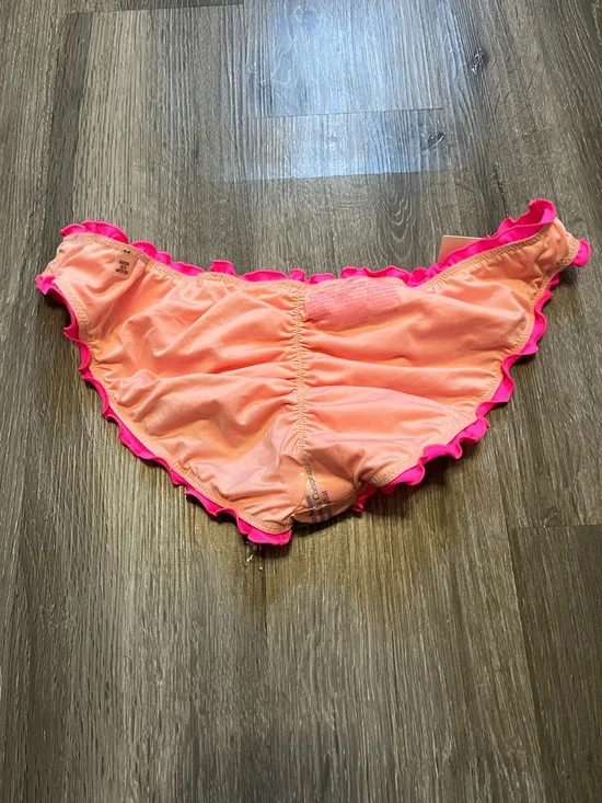 Beige Embellished Bikini Top & Hot Pink Ruffled Bottoms - Picture 6 of 6